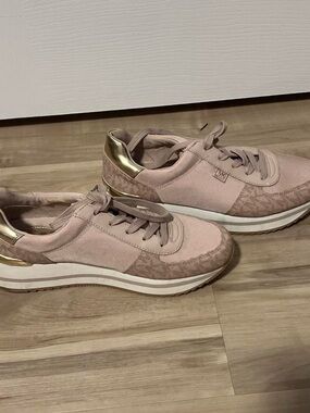 Michael Kors Women’s Blush Pink and Gold Platform Sneakers